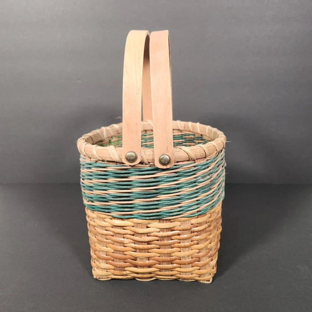 BATH & BODY WORKS Vtg Woven Basket Green Tan Decor Cottage Cottagecore Farmhouse